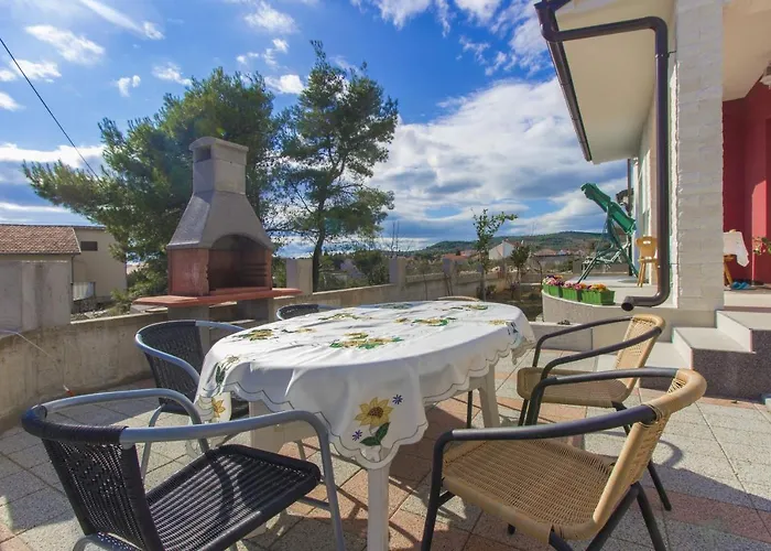 Prázdninový dům House With A Parking Space - 12654 *